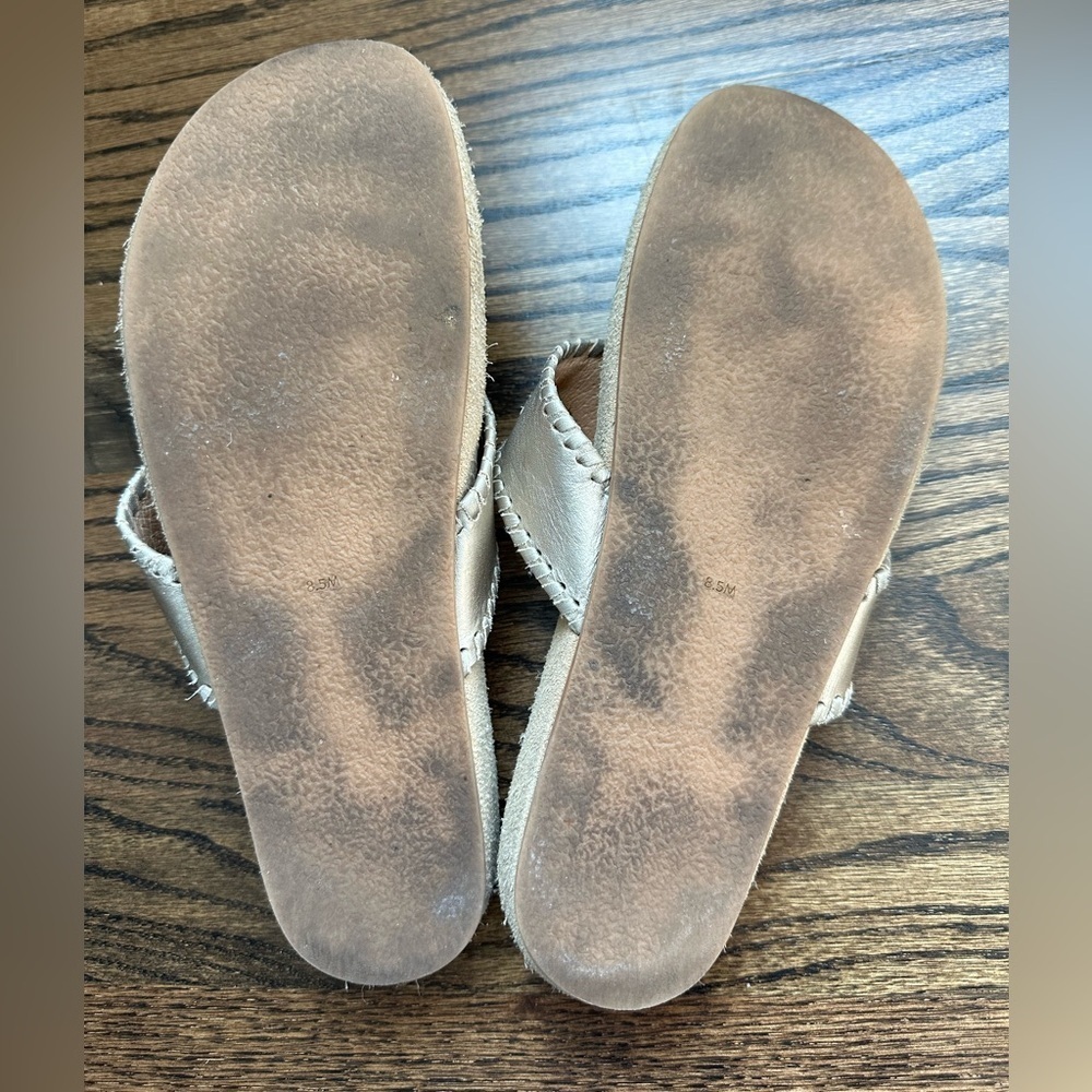 Jack Rogers Flat Sandals - platinum - size 8.5 - Picture 3 of 4